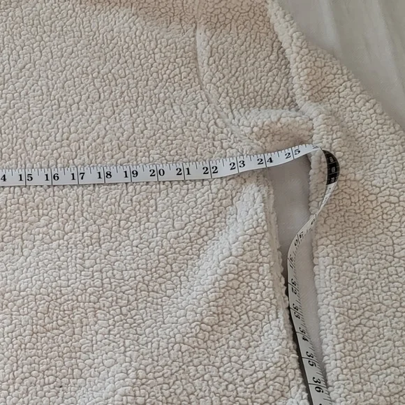 DONATED No Boundaries White Fleece Quarter Zip Shirt - Picture 8 of 8